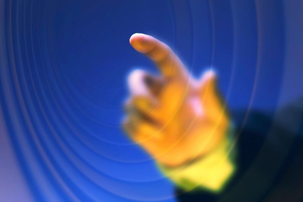 Touchscreens distract 93% of Kiwi drivers surveyed